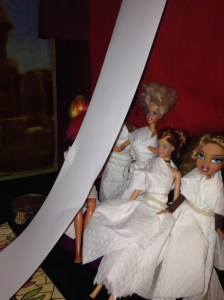 Then the set decided to fall apart. Oddly enough this was the only time the dolls didn't budge. 